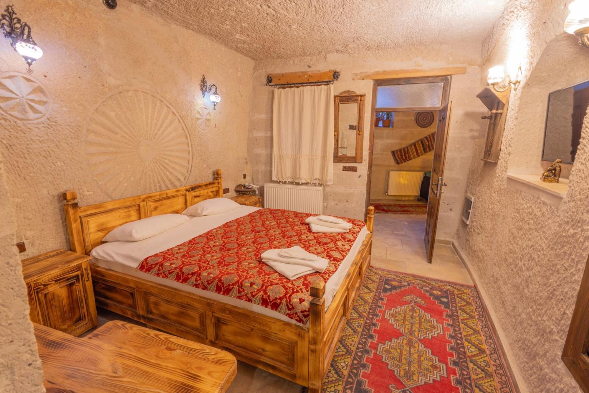 Zeus Cave Suites Göreme Esterno foto