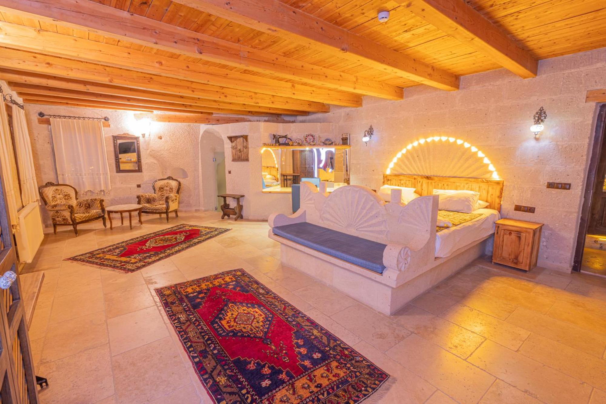 Zeus Cave Suites Göreme Esterno foto