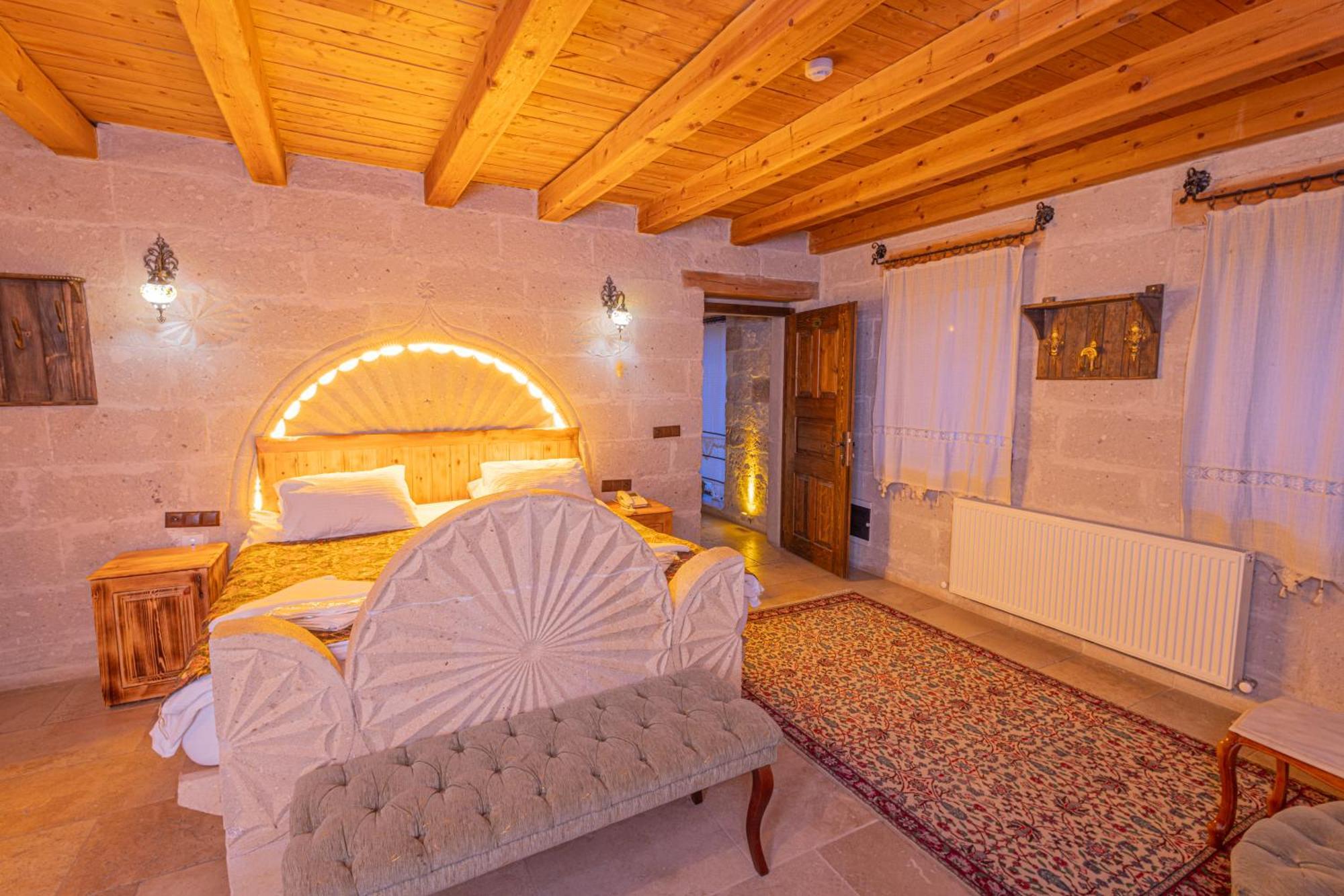 Zeus Cave Suites Göreme Esterno foto