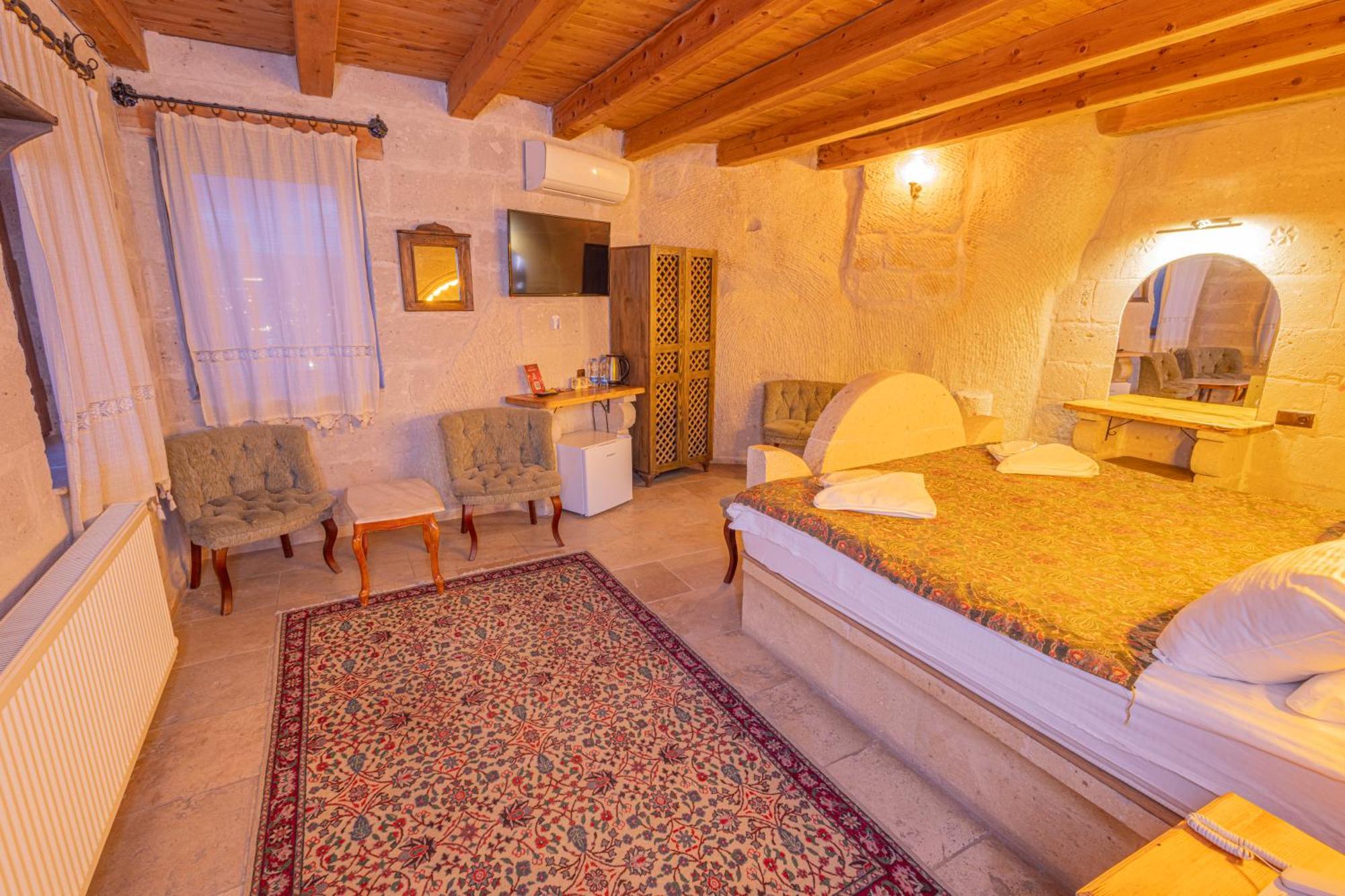 Zeus Cave Suites Göreme Esterno foto