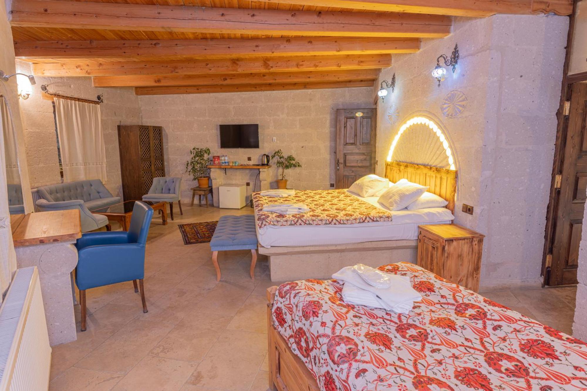 Zeus Cave Suites Göreme Esterno foto