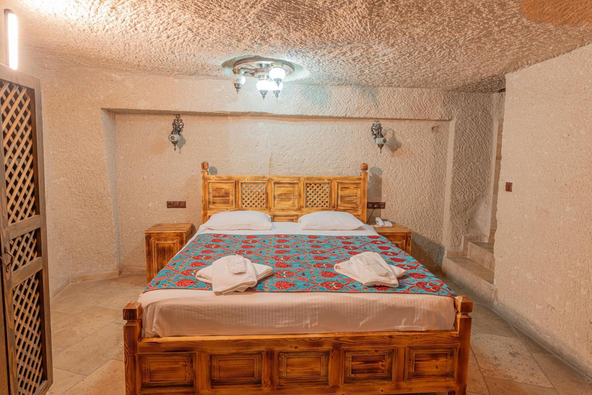 Zeus Cave Suites Göreme Esterno foto