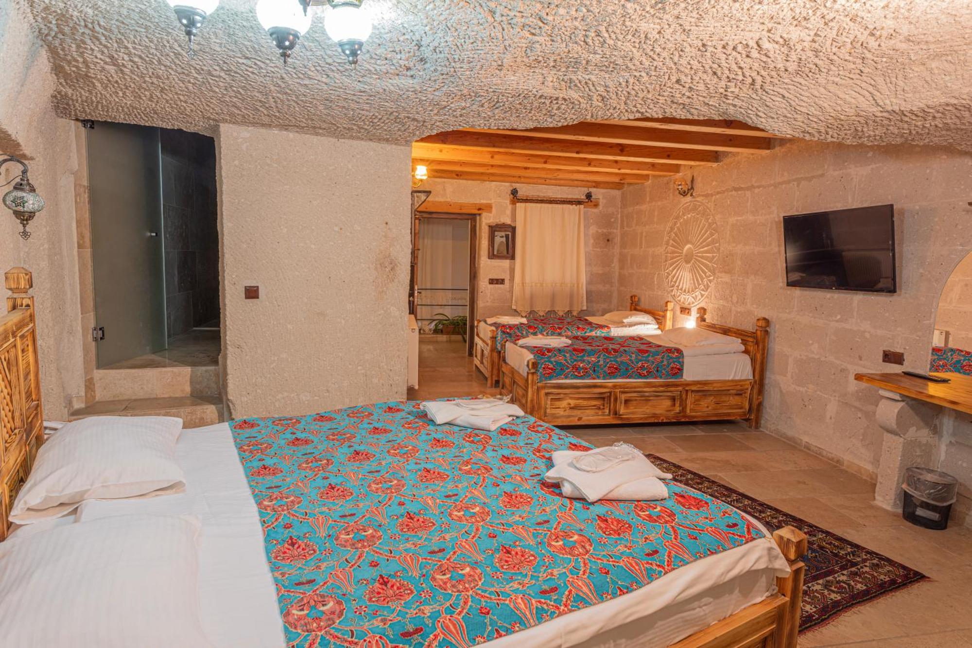 Zeus Cave Suites Göreme Esterno foto