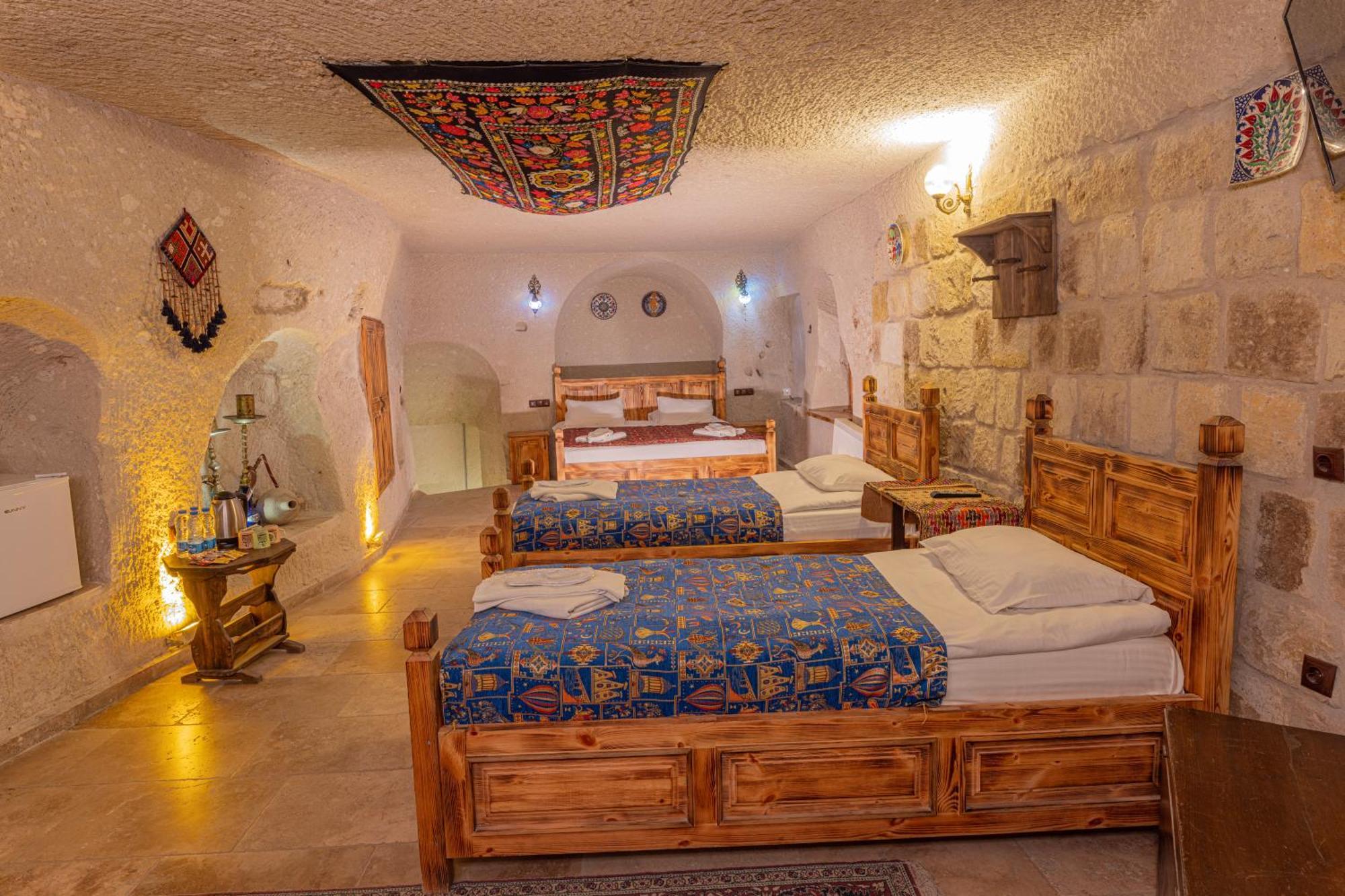 Zeus Cave Suites Göreme Esterno foto