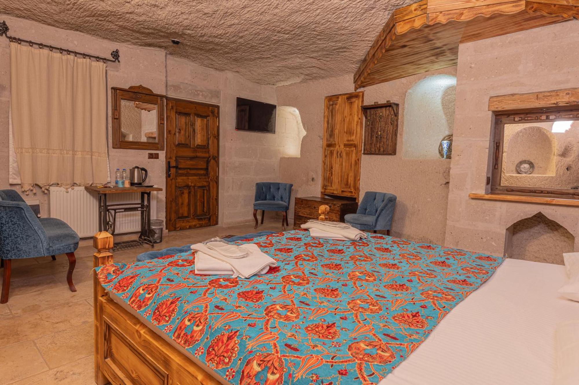 Zeus Cave Suites Göreme Esterno foto